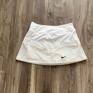 Nike Classic White Tennis Skort XS